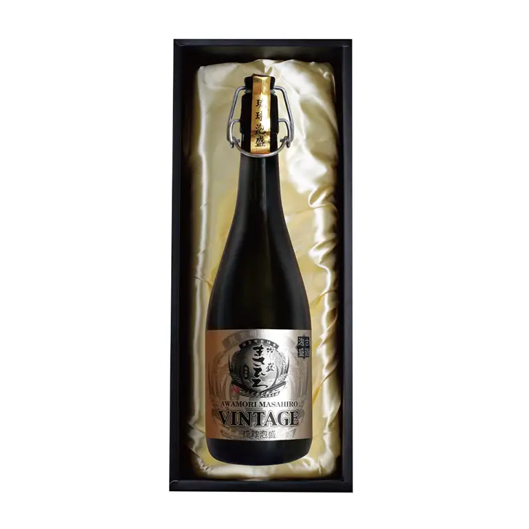 ＜まさひろ酒造＞ 瓶熟成ビンテージ 泡盛 6本 セット (2009年～2014年) 720ml x6 沖縄 地酒 酒 お酒 あわもり アワモリ 古酒 ビンテージ アルコール 度数 35度 特産品 お取り寄せ ギフト お土産 誕生日 結婚祝い お祝い 祝い 記念品 沖縄県 糸満市