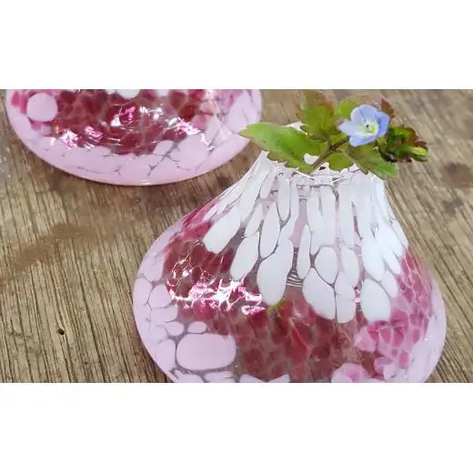 キラキラ輝く　手作り富士山の一輪挿し（青）