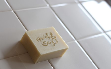京都産なまこのせっけん namakko soap 2個セット せっけん 石けん 石鹸 固形石けん なまこ ナマコ コラーゲン セラミド サポニン 高保湿 コールドプロセス製法 洗顔 洗髪 無添加 なまこ石鹸 手作りせっけん専門店 　049-05