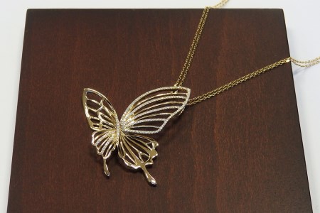 K18イエローゴールドダイヤモンドネックレス(蝶モチーフ) [山梨県 中央市 21470824]