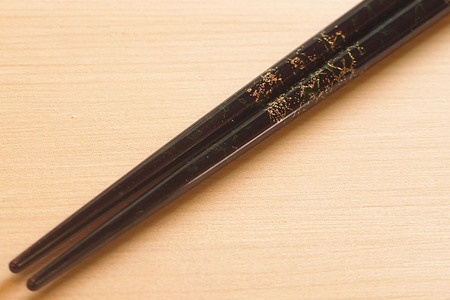 津軽塗 唐塗箸（唐塗 黒・中箸）