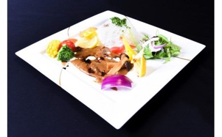 【瀬の本高原リゾート】ホテルでのみ提供！あか牛カレー(180g×5パック) 瀬の本高原リゾート あか牛カレー 180g 5パック ホテル レトルト カレー 牛 あか牛 くまもとあか牛 詰め合わせ 高級 ギフト 贈答用 熊本 阿蘇 南小国町 送料無料