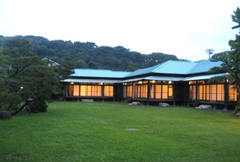 逗子海岸まで3分！KKR逗子松汀園ご利用券　C