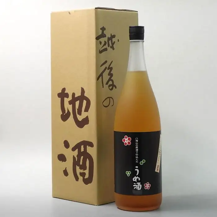 八海山 原酒で仕込んだうめ酒 1800ml【八海山 梅酒 うめ酒 原酒 一升瓶 1本 1800ml 新潟 地酒 厳選 晩酌 お酒 酒 さけ お中元 お歳暮 贈答】