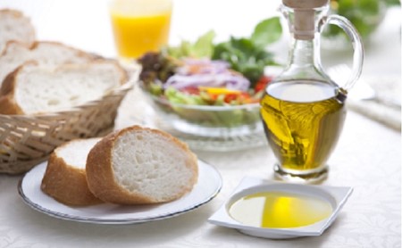 【 小豆島 】オリーヴの森 EXTRAVIRGIN OLIVEOIL 10本セット オリーブオイル 油 オリーブ油 食用油 調味料 オイル オリーブ たっぷり ヘルシー 健康 香川 香川県 土庄 土庄町