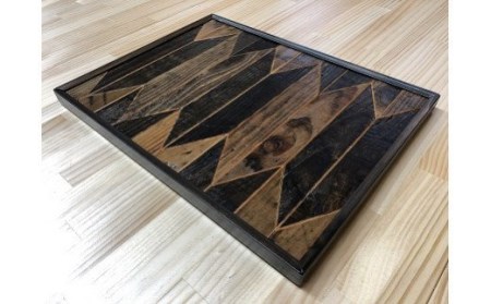 AV4　KOZAinoOBON【古材のお盆】矢絣　【 古材 お盆 盆 和風 ランチョンマット トレイ トレー レトロ 手作り 木製 木目 和柄 】