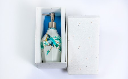 九谷焼ソープディスペンサー（8角） a05 雑貨 日用品 工芸品 バス用品  山翡翠（やませみ）