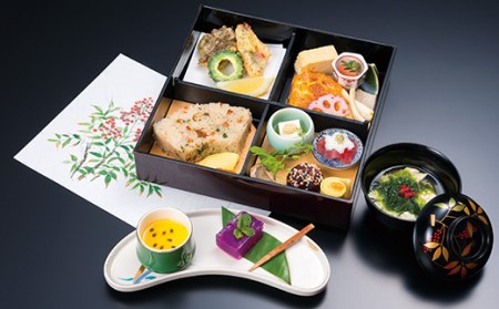  【食事券】情緒奏でる緑の園庭　日本料理「松風苑」（3,000円分） 