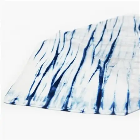 天然灰汁発酵建　藍染ハンカチ　AG01_装飾品・工芸品  服飾小物 _【1102610】