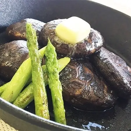 大分県産乾椎茸　ステーキこうこ(125g)_惣菜・加工品 乾物    野菜 しいたけ きのこ シイタケ 椎茸_【1115932】