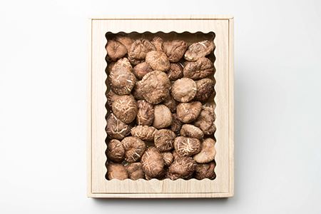 【厳選】椎葉産 干し椎茸 170g 【生産者大会4年連続優勝】国産 原木椎茸 椎茸 乾しいたけ 原木栽培 産地直送 ギフト JA-21