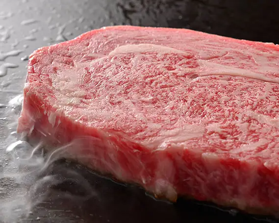 飛騨牛ロースステーキ用　計約400g（5等級／冷凍） [No.127]
