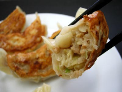 【道の駅ごかオリジナル】ローズポークギョウザ・シュウマイセット ／ おかず 惣菜 餃子 焼売 ローズポーク 100% 肉 ジューシー コク 旨味 道の駅ごか 茨城県 五霞町