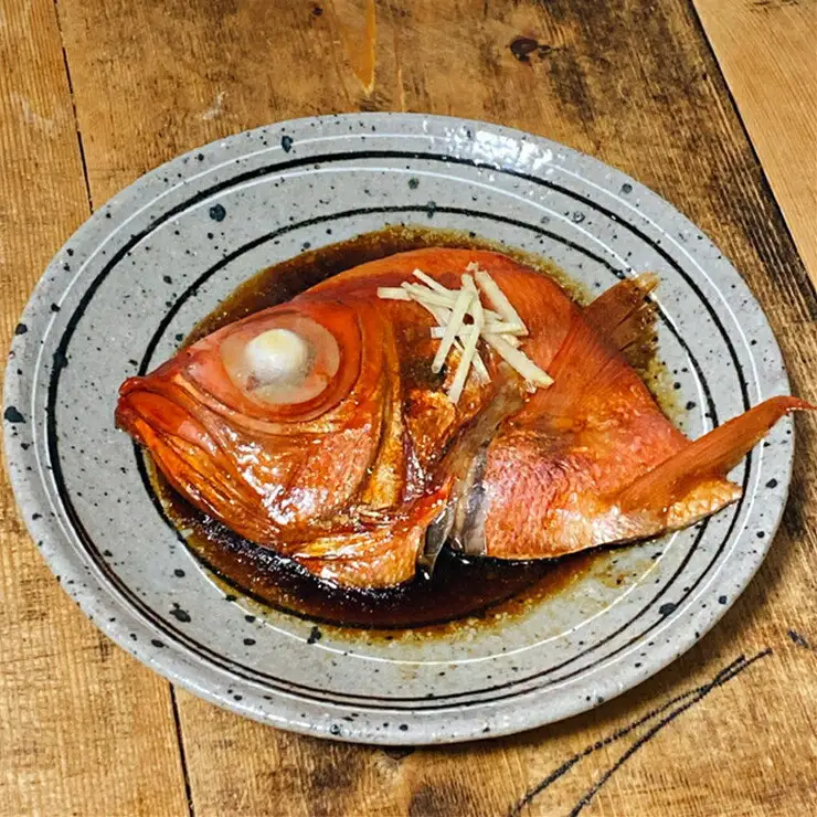 ・生から湯煎で仕上げる、金目鯛の煮付け【切身2枚】【惣菜 キンメ きんめ お取り寄せ 御中元 お中元 お歳暮 父の日 母の日 贈り物 日本酒 焼酎 稲取産 高級地金目使用 煮付け 神奈川県 小田原市 鯛 鯛 鯛 鯛 鯛】