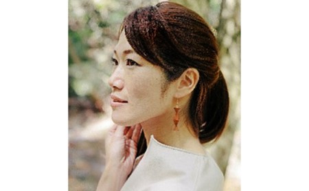 幾木　木彫アクセサリー　居醒の清水 ピアス ファッション 