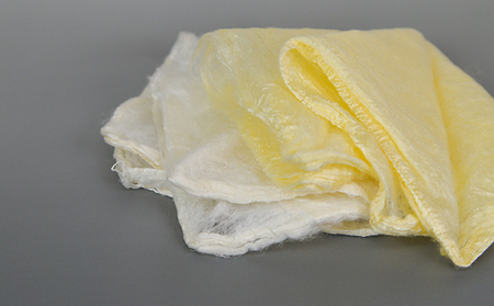 「近江真綿」美容洗顔シート 角真綿4枚セット（繭玉付き） 保湿 