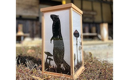 【笹木木工×早川鉄兵】切り絵のあんどん（イタチ） インテリア 工芸品 行燈 電源コード付き 