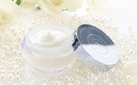 JBP 馬プラセンタ スキンケア化粧品 【LNC リペアリング・クリーム】（クリーム）_LNCリペアリング クリーム 1個 35g 国産 プラセンタ JBP ウマプラセンタ エキス 保湿 美容クリーム 肌荒れ 乾燥を防ぐ 角質 水分 油分 ラメラ構造 福岡県 久留米市 美容 スキンケア ビタミンC誘導体 常温 肌の保護 なめらかなつや肌 送料無料 〔Qp006〕