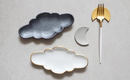 【大人気】 有田焼 Cloud×Moon 4点セット 【まるふく】 有田焼 箸置き カトラリーレスト デザート皿 食器セット 有田焼食器セット おしゃれ食器セット デザート皿 かわいいデザート皿 おしゃれデザート皿 35000円 3.5万円 A35-604