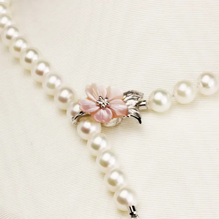 桜のピンクシェル貝ペンダントと和珠ネックレス パール シェル シルバー ペンダント ネックレス ギフト 記念 ジュエリー プレゼント 贈り物 [AH007sa]