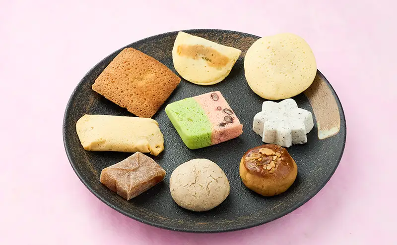 西馬音内 老舗［菓子舗 木村屋］お菓子詰合せ「かがり火セット」9種【 お菓子 和菓子 洋菓子 ケーキ スイーツ カステラ 栗 まんじゅう あんこ バター 銘菓 老舗 秋田 羽後 】