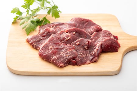 ジビエ　お手軽調理「鹿肉　塩こうじ漬け　800g」（160g×5パック）ヘルシー　(1169)