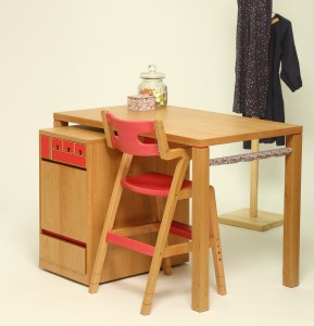 子どものための家具「SUKIII DESK」　W1000