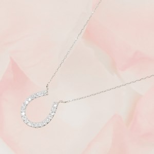 プラチナ ダイヤモンド ペンダントネックレス　HＨ-018608