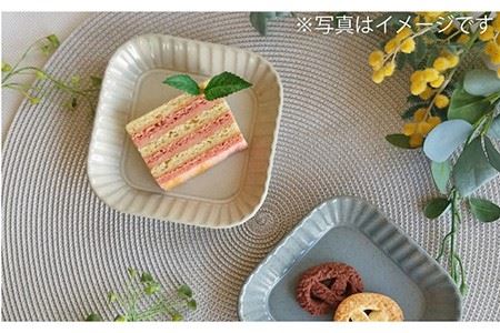 【波佐見焼】プリーツ テーブルセット 小皿 長皿 大皿 マグカップ 花瓶 食器 皿 【和山】 [WB117]  波佐見焼