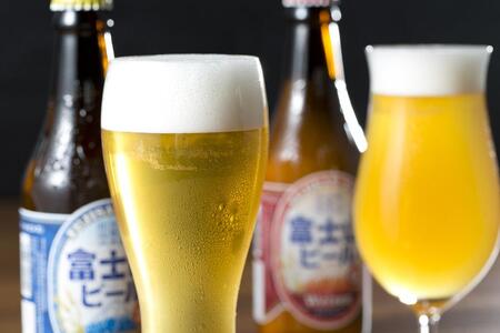 富士山ビール〈ピルス〉３本と〈ヴァイツェン〉3本