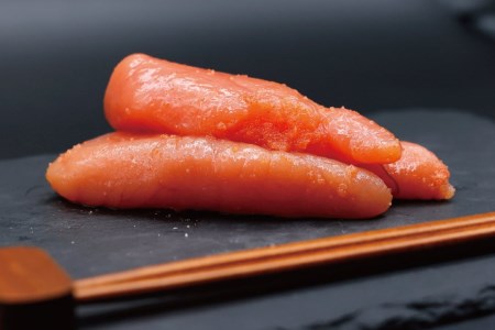 【贈答にも◎】辛子めんたい昆布漬 300g《木箱入り》 [博多料亭 満佐 福岡県 筑紫野市 21760006]