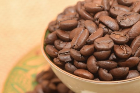 世界のハイクオリティコーヒー 2種×200g おまかせ定期便（12か月連続お届け）（豆のまま）