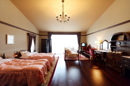 クララ館 宿泊 クーポン券 宿泊クーポン券 30,000円分 施設利用券 クーポン券 10000×3 ハイジの村クララ館 山梨県北杜市 体験 [h152]