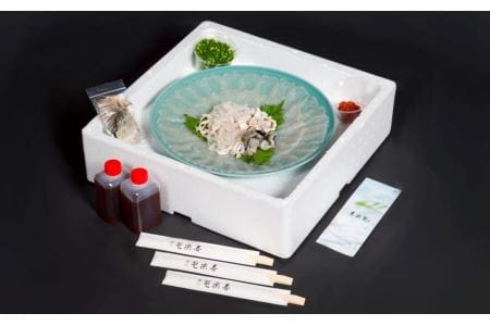 明治より和食一筋の老舗料亭★喜楽庵　養殖とらふぐ刺し（３人前）