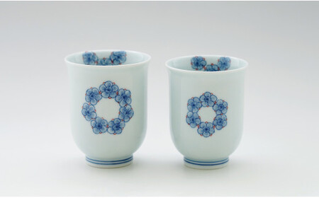 しん窯 青花 染錦梅文反り組湯呑 有田焼 湯呑み ゆのみ カップ 2個 セット ギフト 贈答 35000円 3.5万円 A35-538