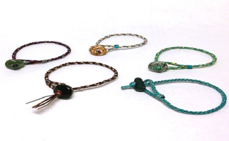 自然石の組紐ブレスレット / Jinen / 富山県 朝日町 [34310037]