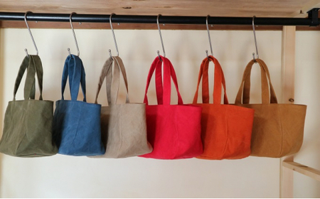 トートバッグ　S　アーミーグリーン [アトリエSASSA 富山県 朝日町 34310105]