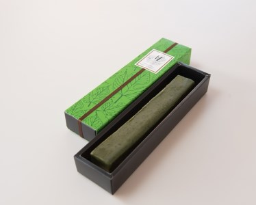 神様のおやつ　グランミュール　桑とホワイトチョコの濃厚テリーヌ　神様のおやつ グランミュール 桑とホワイトチョコの濃厚テリーヌ デザート なめらかな口溶け 贈り物 ギフト プレゼント さくら茶屋 バレンタイン チョコレート ホワイトデー お返し [h155]