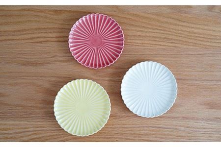 【波佐見焼】花しのぎ 新トリオ取皿 プレート (白・薄赤・薄黄) 食器 皿 【団陶器】 [PB59] 波佐見焼