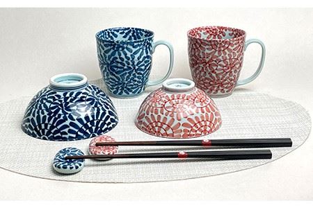 【波佐見焼】タコ唐草 夫婦 茶碗・ペア マグカップ・箸置き 青と赤 6個セット 食器 皿 【大新窯】 [DC84]  波佐見焼