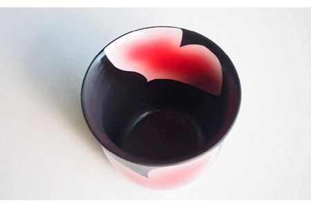 【波佐見焼】mignon ハート フリーカップ 2個セット 赤・グレー 食器 皿 【紫明窯・作家はな】【陶藤】 [BE24]  波佐見焼