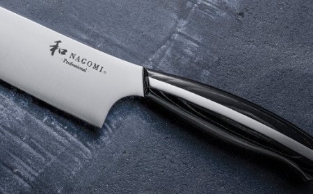 和 NAGOMI Professional三徳包丁