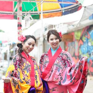 【Oguri Kimono Salon】琉装プチ体験プラン１名様（店内撮影可）