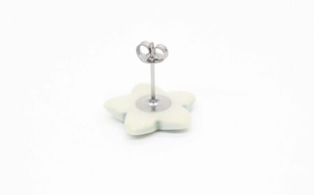 【美濃焼】 ききょう ピアス 水色 瑞浪市 / TILEmade タイル アクセサリー ハンドメイド [AZCD015]
