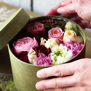 SL0305　【母の日2026】「ママ コフレBOX」 フラワーギフト