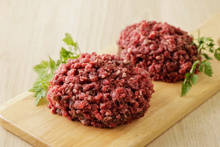 鶴居村  鹿肉 エゾシカ　ミンチ　500g×2袋 (ベニソン エゾシカ  エゾシカ肉  ミンチ  シカ肉 エゾ鹿 無添加 人気 プレゼント 贈り物 お歳暮 高品質 冷凍 真空 未楽来工房 HACCP認証  お肉 肉 ジビエ ステーキ 北海道 ふるさと納税 ふるなび  ）