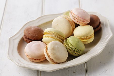 鶴居村 の小さなケーキ屋さんが作った大きなマカロン5種詰め合わせセット(アンジェリカキッチン マカロン まかろん お菓子  北海道 ふるさと納税 ふるなび  ）