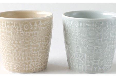 【波佐見焼】PATTERNED CUP ペア 2色セット ecru＋morning mist 食器 皿 【BIRDS’ WORDS】 [CF029]  波佐見焼 九州 