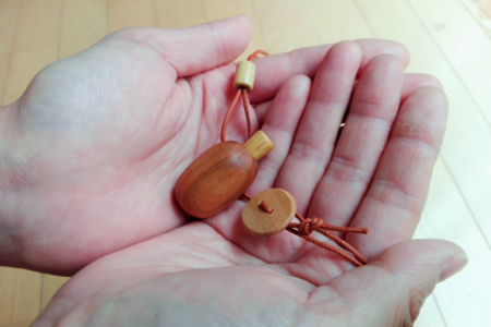 Junshin森から作る木製アロマペンダント アクセサリー アロマ 香り 2G01011