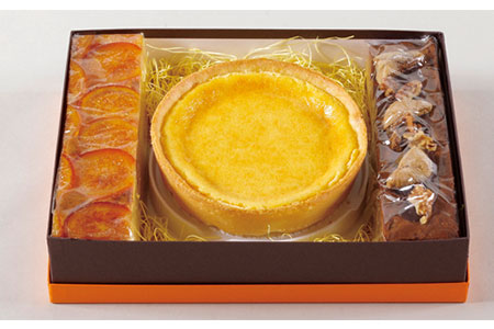 ベイクドチーズとパウンドケーキの佐世保プレミアムギフト｢絆｣